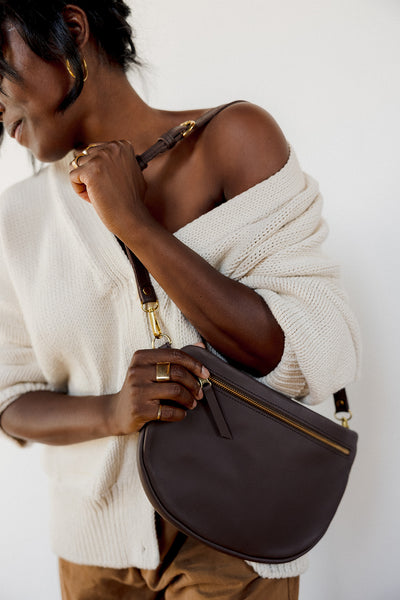 Pin by Natalie Borton on My Style  Leather crossbody bag, Crossbody bag,  Bags